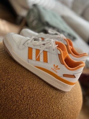 ADIDAS | forum low cl shoes
